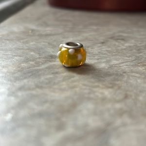 Trollbead - Yellow and White Polkadots